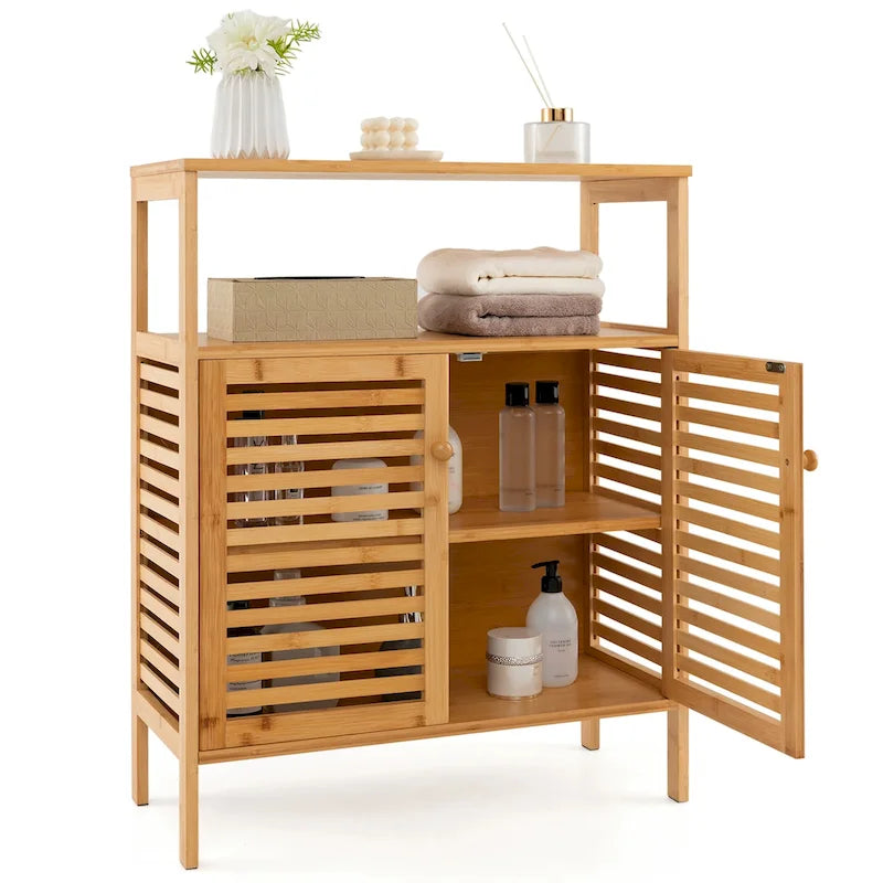 Meuble de rangement au sol en bambou naturel avec portes persiennes et étagère ouverte