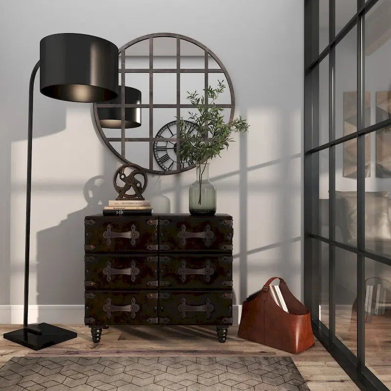 Coffre de rangement traditionnel en similicuir noir avec rivets et sangles – Article unique